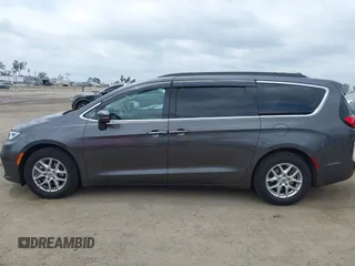 2022 Chrysler Pacifica Touring L z VIN 2C4RC1BG0NR134194, wystawiony jako IAAI lot #42082795 z przebiegiem 98 845 mil mil oraz . Historia ofert i sprzedaży dostępna na DreamBid. Obrazek 15.