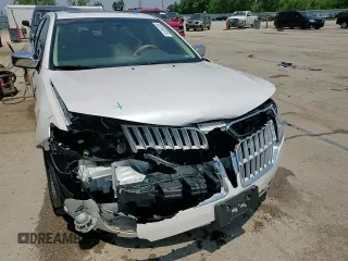 2012 Lincoln MKZ with VIN 3LNHL2GC5CR814277, listed as a Copart auction lot 60204615 with 137,526 mi miles and Salvage title. Bid and sale history available at DreamBid. Image 13.