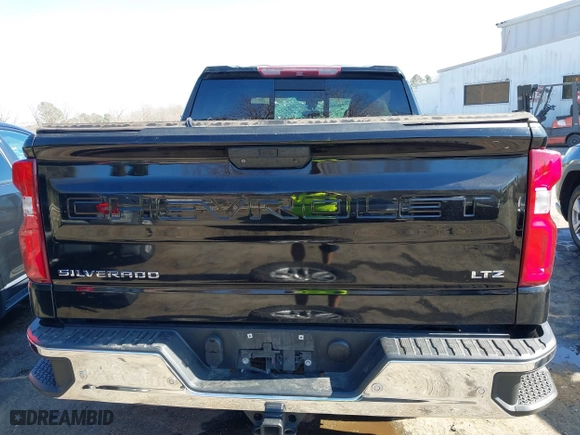 2019 Chevrolet Silverado 1500 LTZ with VIN 1GCUYGED4KZ320175, listed as a IAAI auction lot 41766819 with 1 mi miles. Bid and sale history available at carsss.com. Image 15.