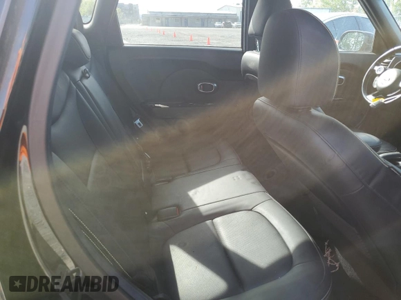 2015 Kia Soul + with VIN KNDJP3A59F7114011, listed as a Copart auction lot 55461055 with 86,413 mi miles and Salvage Title. Bid and sale history available at DreamBid. Image 11.