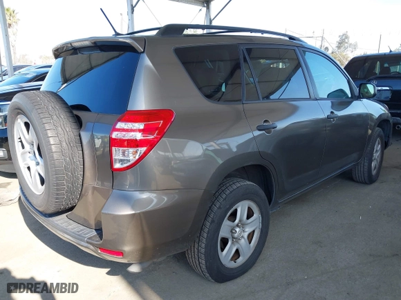 2012 Toyota RAV4 with VIN 2T3KF4DV2CW116885, listed as a IAAI auction lot 41978297 with 189,893 mi miles. Bid and sale history available at carsss.com. Image 4.