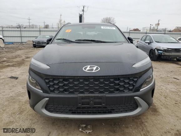 2023 Hyundai Kona SEL with VIN KM8K6CAB1PU063602, listed as a Copart auction lot 43431645 with 0 mi miles and Salvage Title. Bid and sale history available at carsss.com. Image 5.