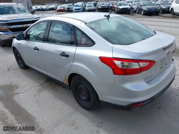 2013 Ford Focus S with VIN 1FADP3E21DL198154, listed as a IAAI auction lot 41837362 with NaN miles. Bid and sale history available at carsss.com. Image 3.