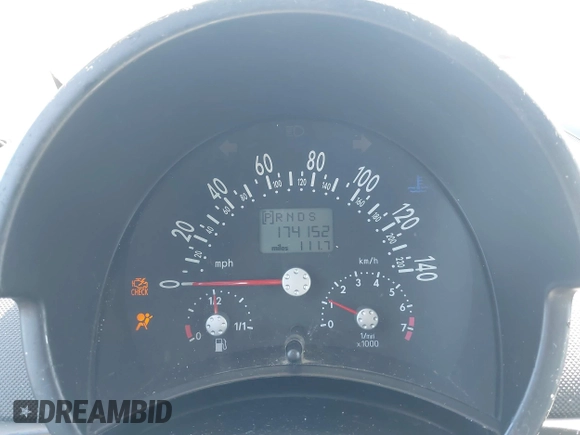 2003 Volkswagen Beetle GLS with VIN 3VWCK21YX3M303714, listed as a IAAI auction lot 42098719 with 174,152 mi miles and . Bid and sale history available at DreamBid. Image 7.
