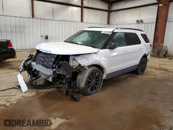 2018 Ford Explorer XLT z VIN 1FM5K8D85JGA53554, wystawiony jako Copart lot #58301995 z przebiegiem 144 621 mil mil oraz Szkoda całkowita • Salvage title. Historia ofert i sprzedaży dostępna na DreamBid. Obrazek 1.