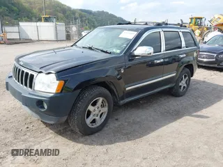 2007 Jeep Grand Cherokee Limited with VIN 1J8HR58257C539386, listed as a IAAI auction lot 42137469 with 139,541 mi miles. Bid and sale history available at carsss.com. Image 2.