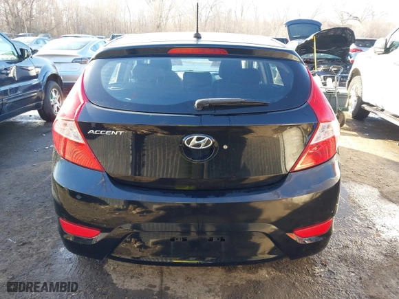 2013 Hyundai Accent GL with VIN KMHCT5AE6DU128989, listed as a IAAI auction lot 41744428 with 92,102 mi miles. Bid and sale history available at carsss.com. Image 16.
