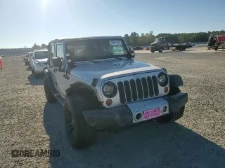 2008 Jeep Wrangler Unlimited X with VIN 1J4GB39138L517920, listed as a Copart auction lot 76541144 with 213,002 mi miles and Salvage Title. Bid and sale history available at DreamBid. Image 11.