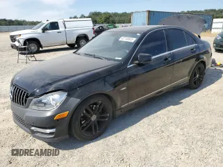 2012 Mercedes-Benz C 250 Sport z VIN WDDGF4HB8CR216307, wystawiony jako Copart lot #62740835 z przebiegiem 1 042 467 mil mil oraz Szkoda całkowita • Salvage title. Historia ofert i sprzedaży dostępna na DreamBid. Obrazek 1.