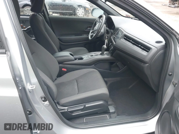 2022 Honda HR-V Sport with VIN 3CZRU6H18NM774913, listed as a IAAI auction lot 40843376 with 14,351 mi miles. Bid and sale history available at carsss.com. Image 5.