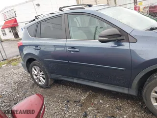 2014 Toyota RAV4 Limited with VIN 2T3DFREV7EW151011, listed as a IAAI auction lot 42111161 with 257,798 mi miles. Bid and sale history available at carsss.com. Image 13.