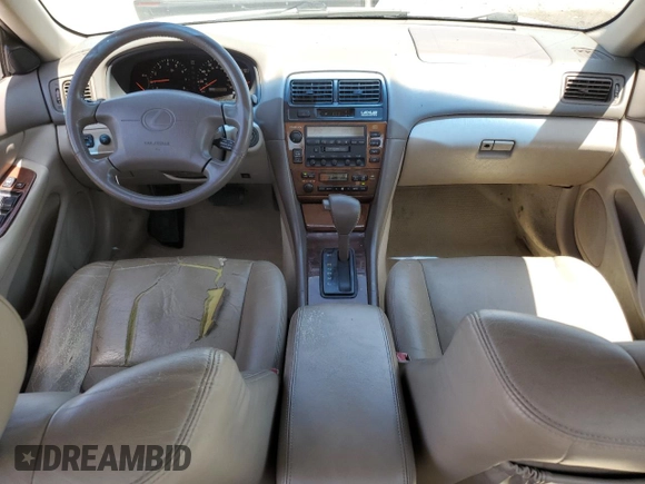 2001 Lexus ES 300 with VIN JT8BF28G210342201, listed as a Copart auction lot 55067975 with 235,165 mi miles and Salvage Title. Bid and sale history available at DreamBid. Image 8.
