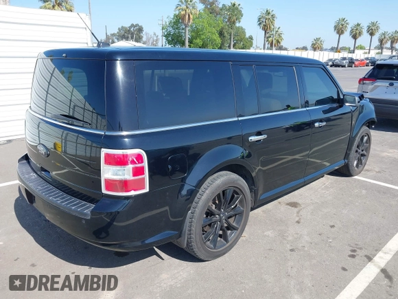 2009 Ford Flex SEL z VIN 2FMDK52C09BA15752, wystawiony jako IAAI lot #42218445 z przebiegiem 118 604 mil mil oraz . Historia ofert i sprzedaży dostępna na DreamBid. Obrazek 4.