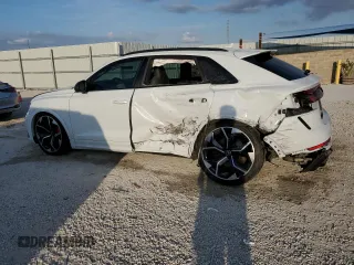 2023 Audi RS Q8 z VIN WU1ARBF10PD021247, wystawiony jako Copart lot #44700705 z przebiegiem 16 511 mil mil oraz Szkoda całkowita • Salvage title. Historia ofert i sprzedaży dostępna na DreamBid. Obrazek 2.