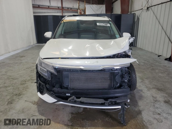2023 Kia Seltos S with VIN KNDEU2AA0P7444333, listed as a Copart auction lot 55994715 with 29,444 mi miles and Clean title. Bid and sale history available at DreamBid. Image 5.