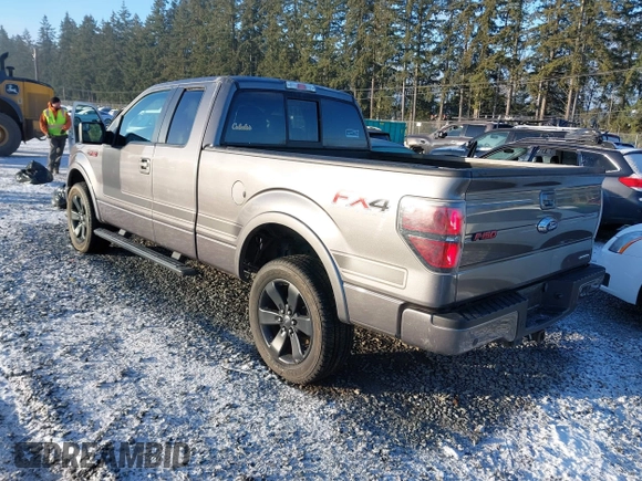 2013 Ford F-150 XL z VIN 1FTFX1EF8DFA54304, wystawiony jako IAAI lot #41484021 z przebiegiem 53 121 mil mil oraz . Historia ofert i sprzedaży dostępna na DreamBid. Obrazek 3.