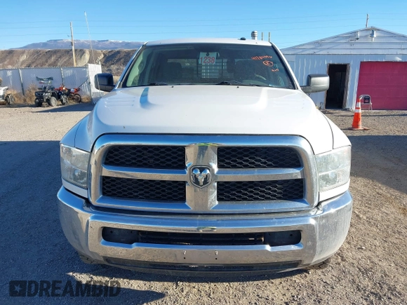 2018 Ram 2500 Big Horn with VIN 3C6TR5DTXJG402245, listed as a IAAI auction lot 41784996 with 195,935 mi miles. Bid and sale history available at carsss.com. Image 13.