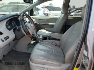 2013 Toyota Sienna XLE with VIN 5TDDK3DC2DS056770, listed as a Copart auction lot 59662405 with 204,266 mi miles and Salvage title. Bid and sale history available at DreamBid. Image 7.