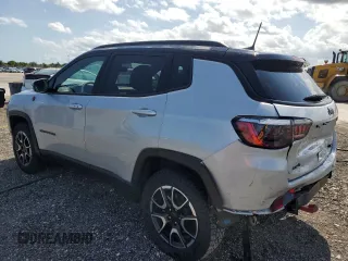 2024 Jeep Compass Trailhawk with VIN 3C4NJDDN4RT149558, listed as a Copart auction lot 58942365 with 31,644 mi miles and Clean title. Bid and sale history available at DreamBid. Image 2.