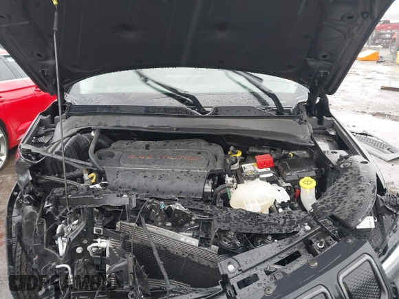 2022 Jeep Compass Trailhawk with VIN 3C4NJDDBXNT206118, listed as a IAAI auction lot 41945077 with 7,785 mi miles and . Bid and sale history available at DreamBid. Image 10.