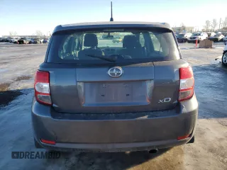 2011 Scion xD z VIN JTKKU4B48B1010947, wystawiony jako Copart lot #84696564 z przebiegiem 240 330 mil mil oraz Szkody całkowita. Historia ofert i sprzedaży dostępna na DreamBid. Obrazek 6.