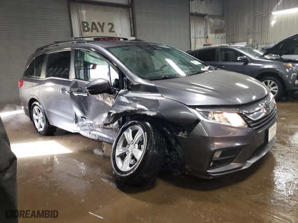 2019 Honda Odyssey EX-L with VIN 5FNRL6H71KB025318, listed as a Copart auction lot 49083245 with 91,790 mi miles and Salvage Title. Bid and sale history available at carsss.com. Image 4.