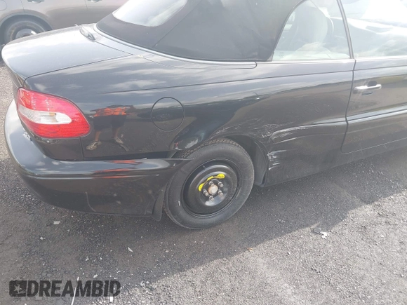 2004 Volvo C70 с VIN YV1NC62D64J048659, выставлен на аукционе IAAI как лот 42457985 с пробегом 41 685 миль миль и . История ставок и продаж доступна на DreamBid. Изображение 6.