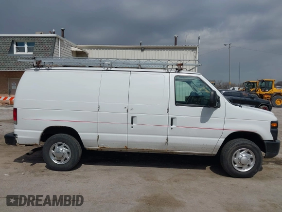 2014 Ford Econoline Cargo Super Duty Commercial with VIN 1FTSE3ELXEDA25101, listed as a IAAI auction lot 41876669 with 221,683 mi miles and . Bid and sale history available at carsss.com. Image 14.