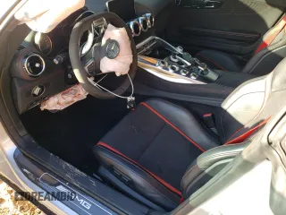 2017 Mercedes-Benz AMG GT S z VIN WDDYJ7JA1HA010371, wystawiony jako Copart lot #70662622 z przebiegiem 18 419 mil mil oraz . Historia ofert i sprzedaży dostępna na DreamBid. Obrazek 7.