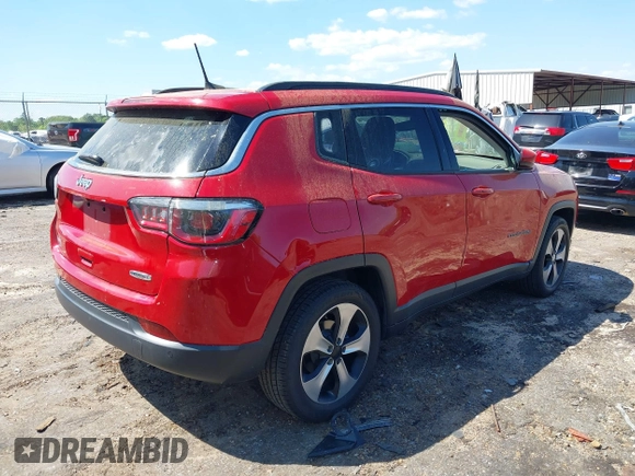 2018 Jeep Compass Latitude z VIN 3C4NJCBBXJT193295, wystawiony jako IAAI lot #41958808 z przebiegiem 121 440 mil mil oraz . Historia ofert i sprzedaży dostępna na DreamBid. Obrazek 4.