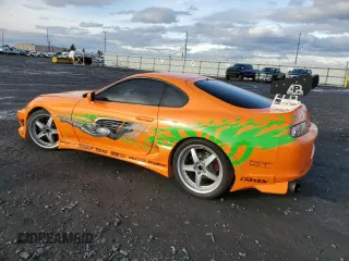 1993 Toyota Supra z VIN JZA800013665, wystawiony jako Copart lot #81811364 z przebiegiem 150 933 mil mil oraz Czysty tytuł • Clean title. Historia ofert i sprzedaży dostępna na DreamBid. Obrazek 2.