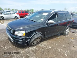 2013 Volvo XC90 Premier Plus z VIN YV4952CZ5D1641172, wystawiony jako IAAI lot #42138091 z przebiegiem 109 341 mil mil oraz . Historia ofert i sprzedaży dostępna na DreamBid. Obrazek 2.