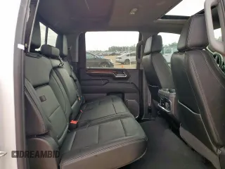 2024 GMC Sierra 2500HD Denali z VIN 1GT49REY3RF284860, wystawiony jako Copart lot #60520235 z przebiegiem Nie podano mil oraz Szkoda całkowita • Salvage title. Historia ofert i sprzedaży dostępna na DreamBid. Obrazek 10.