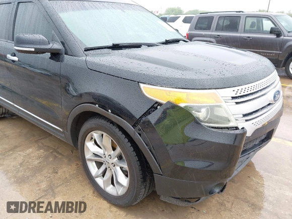 2011 Ford Explorer XLT with VIN 1FMHK7D81BGA50577, listed as a IAAI auction lot 41894045 with 139,674 mi miles and . Bid and sale history available at carsss.com. Image 17.
