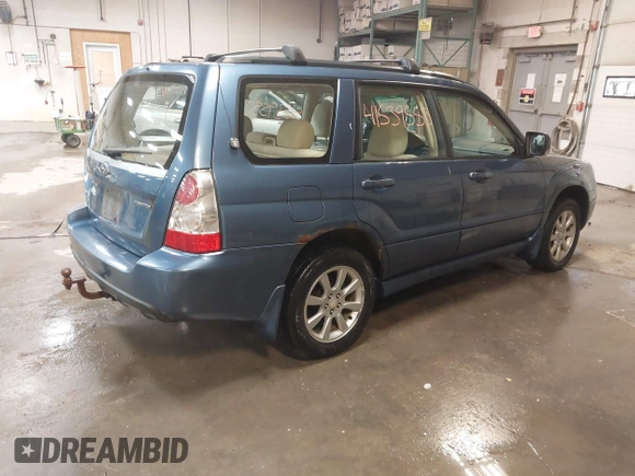 2007 Subaru Forester X w/Premium Pkg with VIN JF1SG65687G716673, listed as a IAAI auction lot 41539553 with 186,870 mi miles. Bid and sale history available at carsss.com. Image 4.