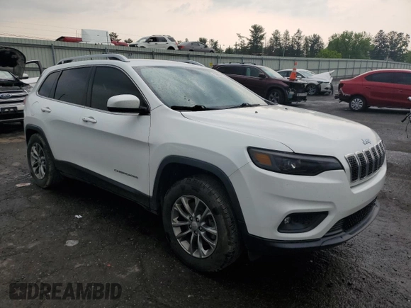2019 Jeep Cherokee Altitude z VIN 1C4PJMLX6KD415525, wystawiony jako Copart lot #59932625 z przebiegiem 94 267 mil mil oraz Szkoda całkowita • Salvage title. Historia ofert i sprzedaży dostępna na DreamBid. Obrazek 4.