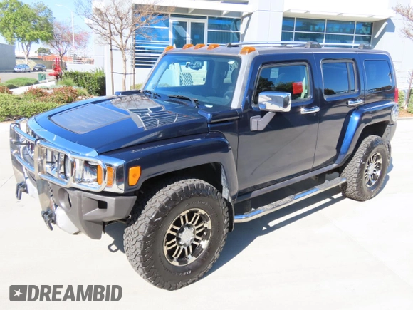 2008 Hummer H3 SUV Alpha with VIN 5GTEN13L088111401, listed as a Copart auction lot 47056455 with 71,245 mi miles and Salvage Title. Bid and sale history available at carsss.com. Image 2.