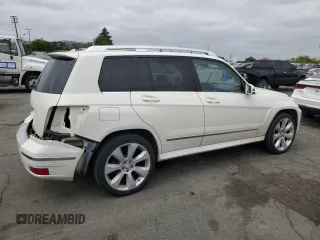 2011 Mercedes-Benz GLK 350 with VIN WDCGG5GB8BF561250, listed as a Copart auction lot 54387585 with 141,182 mi miles and Salvage Title. Bid and sale history available at DreamBid. Image 3.