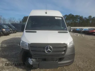 2024 Mercedes-Benz Sprinter Passenger with VIN W1Z4KFHY6RP735148, listed as a Copart auction lot 88707965 with 6,911 mi miles and Clean Title. Bid and sale history available at carsss.com. Image 5.