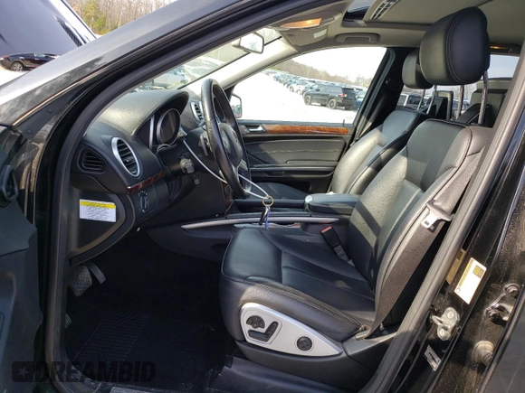 2012 Mercedes-Benz GL 450 z VIN 4JGBF7BE3CA766209, wystawiony jako Copart lot #50601775 z przebiegiem 200 390 mil mil oraz Czysty tytuł • Clean title. Historia ofert i sprzedaży dostępna na DreamBid. Obrazek 7.