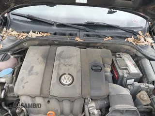 2012 Volkswagen Jetta SE with VIN 3VWDX7AJ4CM414622, listed as a IAAI auction lot 42681807 with 195,821 mi miles and . Bid and sale history available at DreamBid. Image 10.