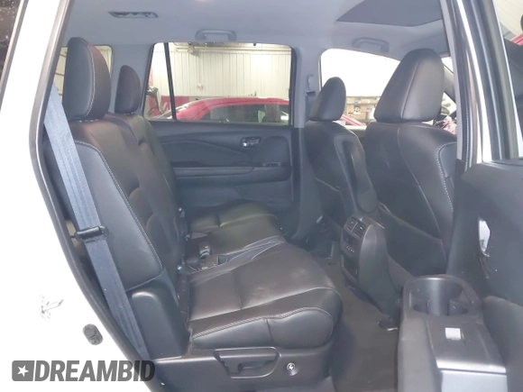 2022 Honda Pilot Special Edition with VIN 5FNYF6H27NB105041, listed as a IAAI auction lot 41916708 with 15,848 mi miles and . Bid and sale history available at DreamBid. Image 8.
