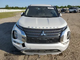 2022 Mitsubishi Outlander SE z VIN JA4J3UA80NZ026246, wystawiony jako Copart lot #52438755 z przebiegiem Nie podano mil oraz Szkoda całkowita • Salvage title. Historia ofert i sprzedaży dostępna na DreamBid. Obrazek 5.