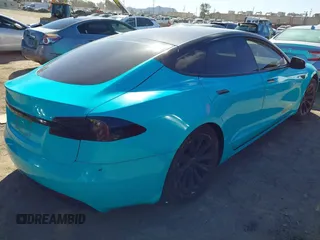 2018 Tesla Model S 75D with VIN 5YJSA1E29JF263418, listed as a IAAI auction lot 41682037 with 84,764 mi miles and . Bid and sale history available at DreamBid. Image 4.