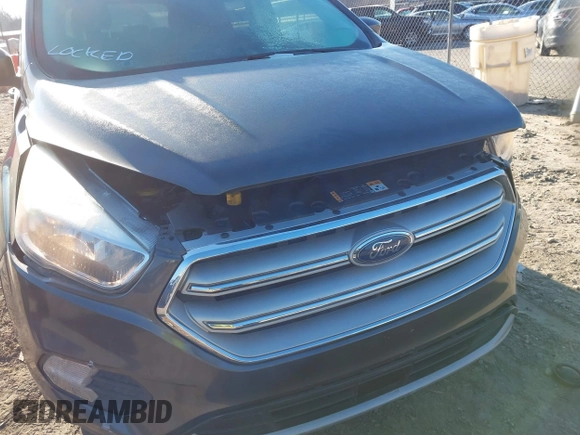 2018 Ford Escape SE with VIN 1FMCU0GD0JUA87303, listed as a IAAI auction lot 41612502 with 70,233 mi miles. Bid and sale history available at carsss.com. Image 12.