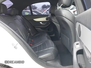 2019 Mercedes-Benz C 300 z VIN 55SWF8DBXKU305138, wystawiony jako IAAI lot #42111286 z przebiegiem 42 309 mil mil oraz . Historia ofert i sprzedaży dostępna na DreamBid. Obrazek 8.