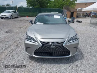 2019 Lexus ES 350 with VIN 58ABZ1B13KU015358, listed as a IAAI auction lot 42142214 with 84,766 mi miles and . Bid and sale history available at DreamBid. Image 12.