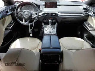 2017 Mazda CX-9 Grand Touring z VIN JM3TCBDY3H0132057, wystawiony jako Copart lot #57400185 z przebiegiem 108 122 mil mil oraz Szkody całkowita. Historia ofert i sprzedaży dostępna na DreamBid. Obrazek 8.