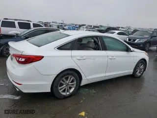 2015 Hyundai Sonata 2.4L SE with VIN 5NPE24AF2FH155557, listed as a Copart auction lot 85372854 with 269,581 mi miles and Clean Title. Bid and sale history available at carsss.com. Image 3.