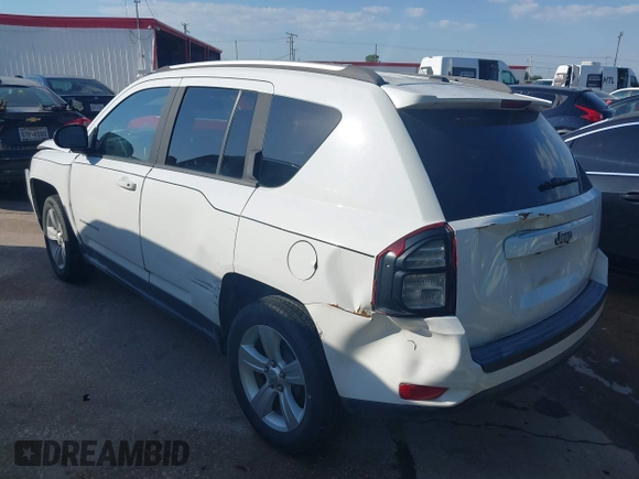 2016 Jeep Compass Sport with VIN 1C4NJCBA7GD705620, listed as a IAAI auction lot 42252671 with 105,903 mi miles and . Bid and sale history available at DreamBid. Image 3.